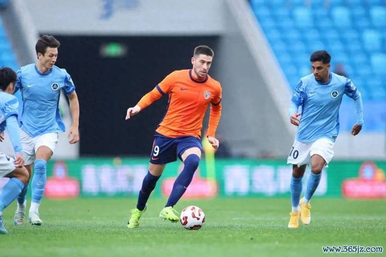 青岛海牛：秘鲁中锋再度伤退，喀麦隆国脚替补上阵